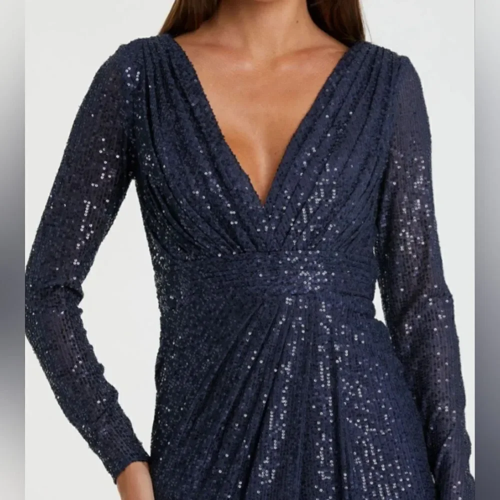 Mac Duggal 26490 Sequined Long Sleeve Gown NWOT size 16 Midnight Blue
